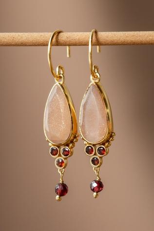 Oorbellen Ran Peach Moonstone 7X14Mm Pear