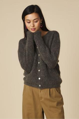 Cardigan Flora