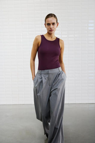 With Black Top Dordi Blackberry Cherry