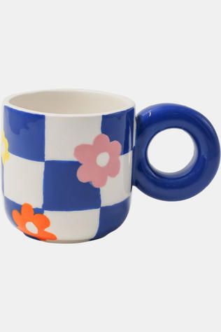 QUÉ RICO Beker Bautista - Petal Paradise Petal Paradise