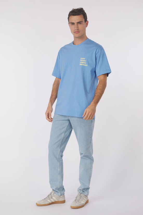 On Vacation T-Shirt Lemon Squeezy Light Blue