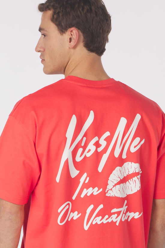 On Vacation T-Shirt Kiss Me Coral