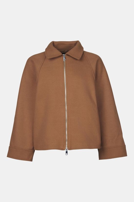 With Black Manteau Jackie Batsleeve Camel
