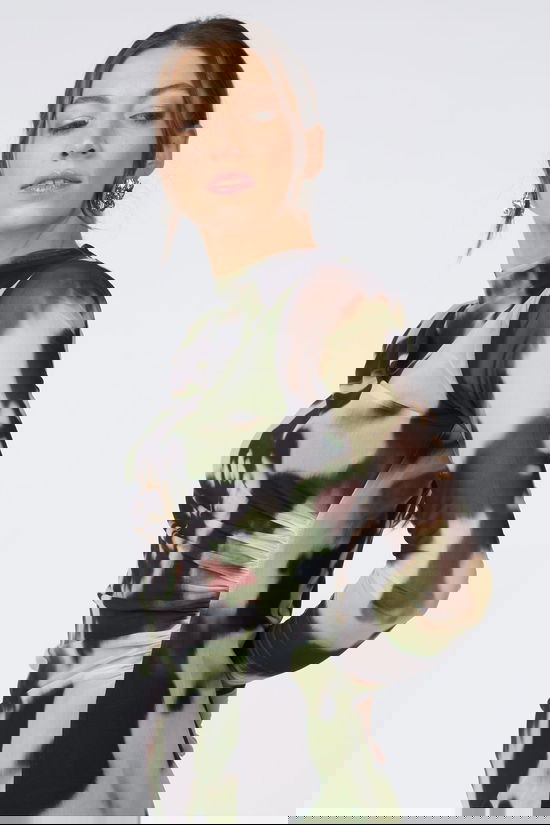 Yas Robe Lomi High Dark Olive Aop