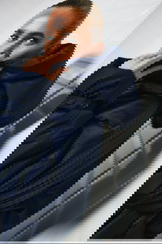 With Black Veste Kylie Real Down Midnight Blue