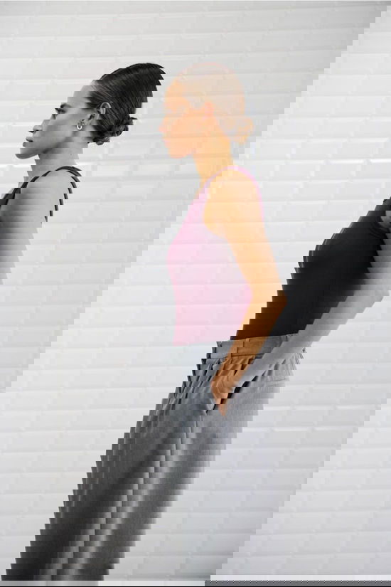 With Black Top Dordi Blackberry Cherry