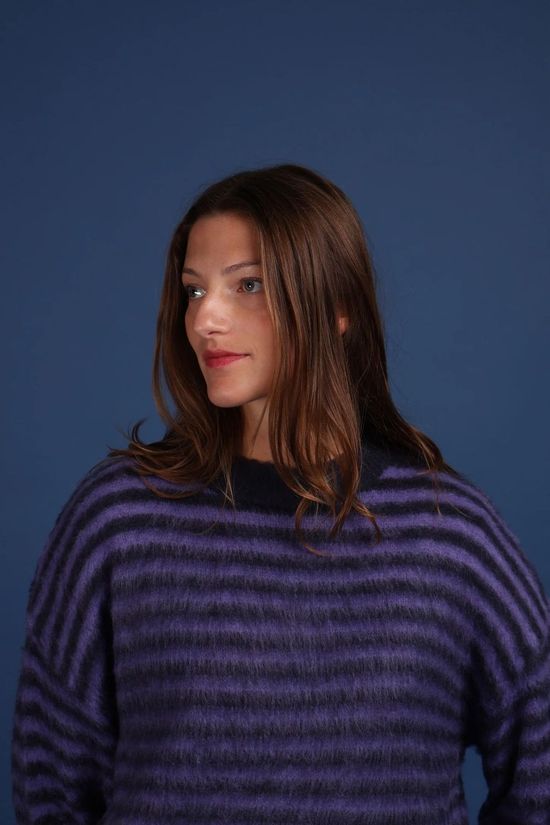 Figurati Trui Alba Purple, Burgundy, Fuchsia