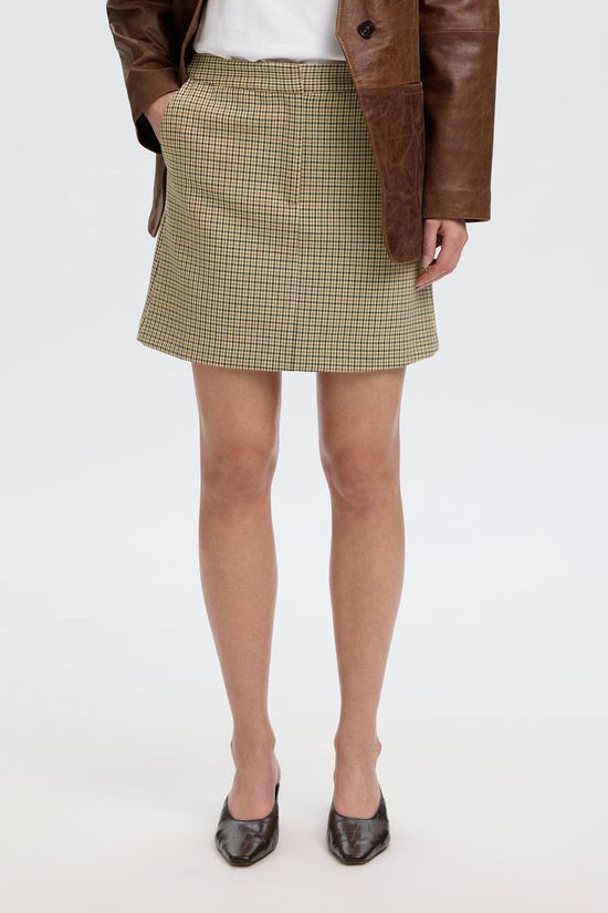 Selected Jupe Slwelara Monks Robe Checks