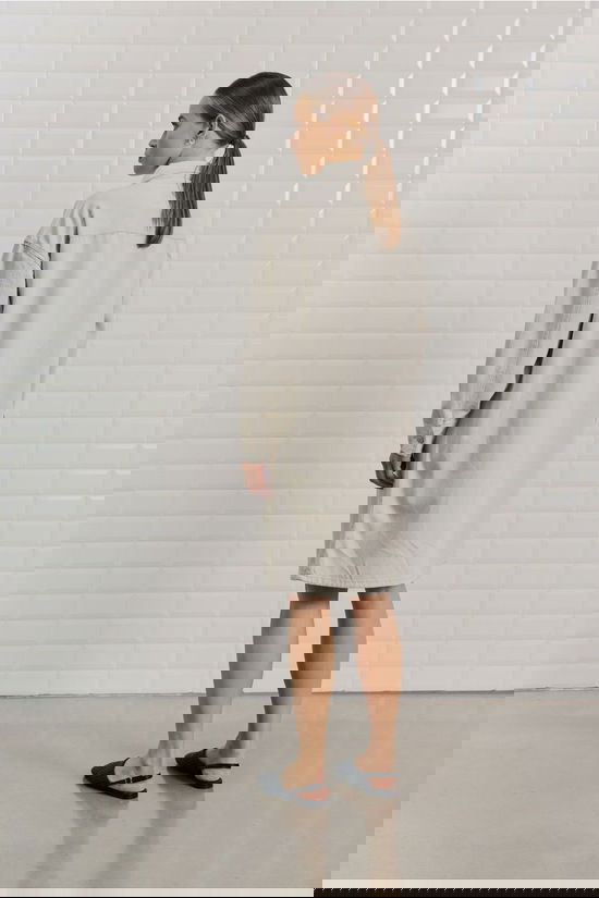 With Black Jurk Penelope Silver Lining