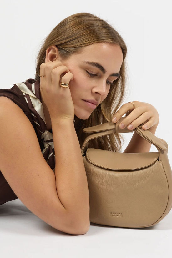 O My Bag Sac À Main Coco Croissant Bag Dark Sand