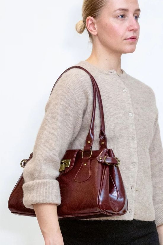 Hvisk Handtas Isabelle Shoulder Bag Deep Burgundy
