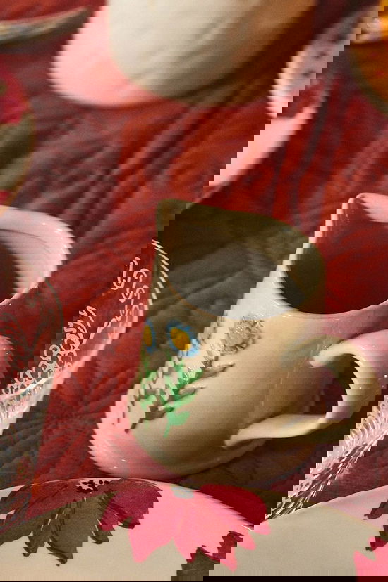 Anna+Nina Keukengerei Daisy Dew Milk Jug Purple