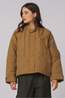 With Black Veste Grappy Dark Camel